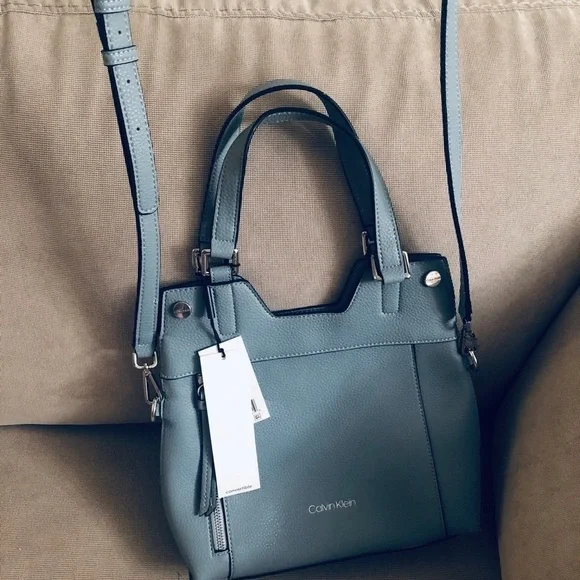 Calvin Klein Bag​ - Picture 3 of 4
